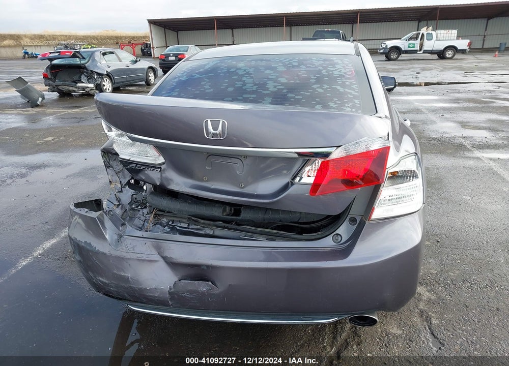 2015 HONDA ACCORD VIN: 1HGCR2F75FA122750