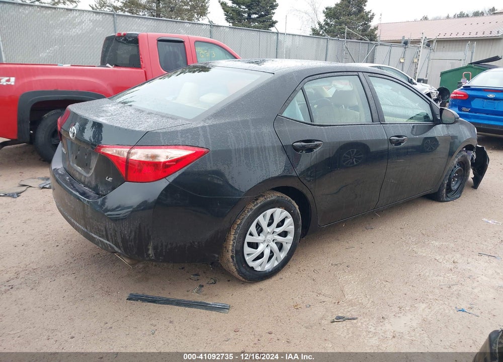 2018 TOYOTA COROLLA LE VIN: 2T1BURHE0JC076391
