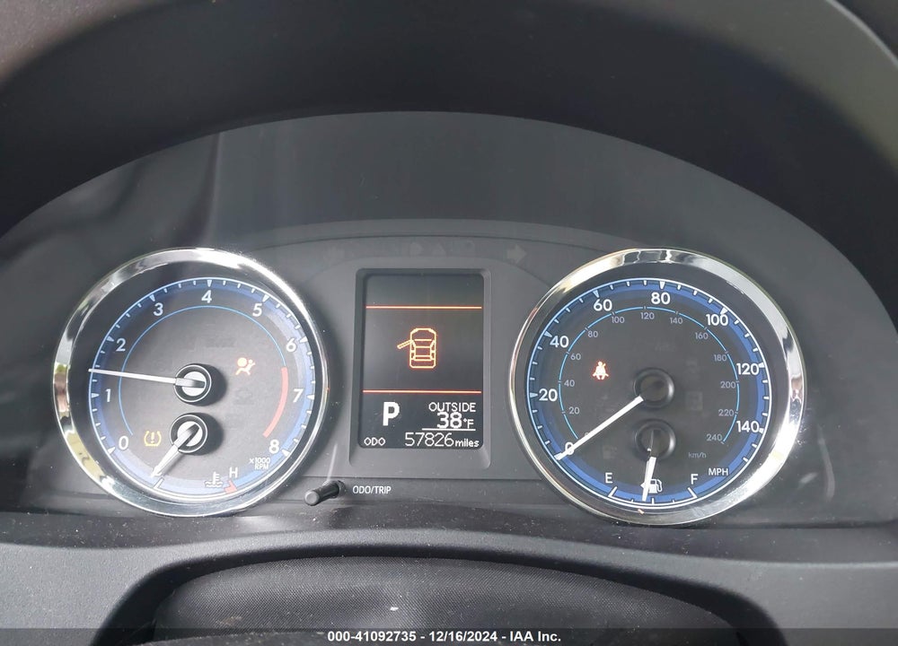 2018 TOYOTA COROLLA LE VIN: 2T1BURHE0JC076391