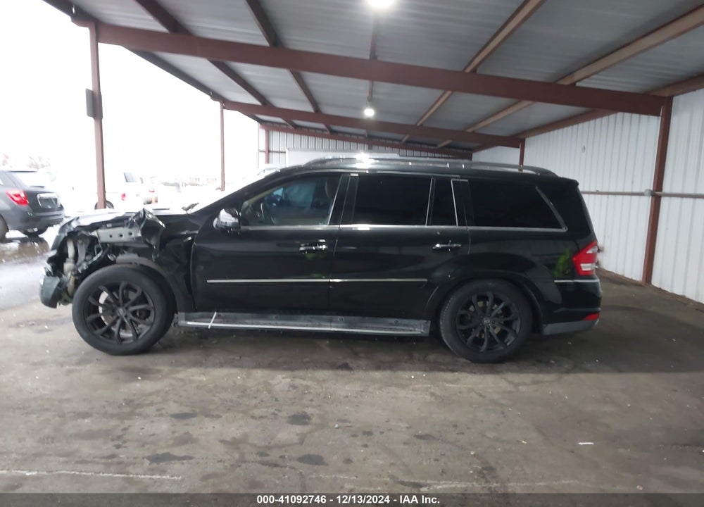 2011 MERCEDES-BENZ GL 450 4MATIC VIN: 4JGBF7BE4BA670622