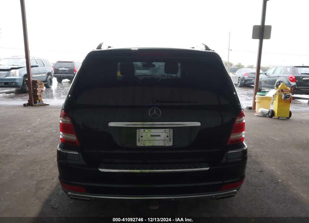 2011 MERCEDES-BENZ GL 450 4MATIC VIN: 4JGBF7BE4BA670622