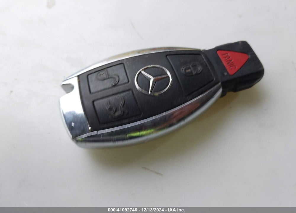 2011 MERCEDES-BENZ GL 450 4MATIC VIN: 4JGBF7BE4BA670622