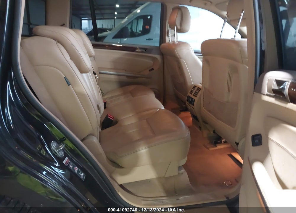 2011 MERCEDES-BENZ GL 450 4MATIC VIN: 4JGBF7BE4BA670622