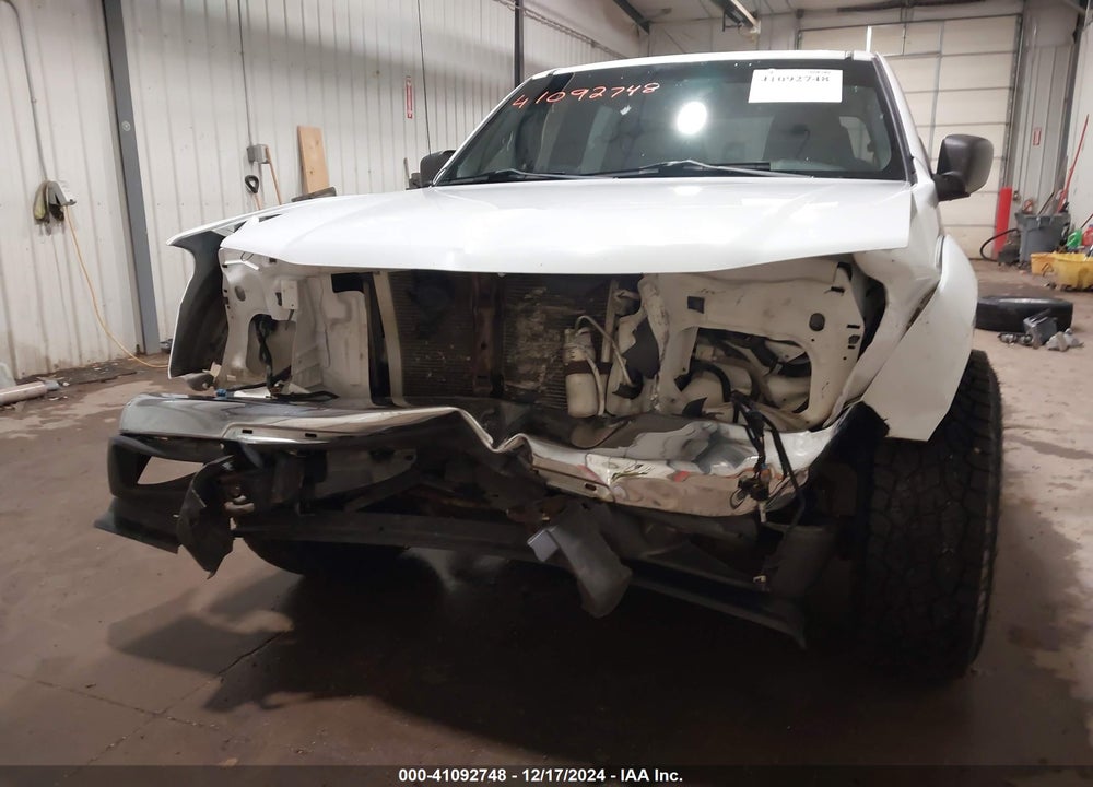 2005 CHEVROLET COLORADO LS VIN: 1GCDS136058105082