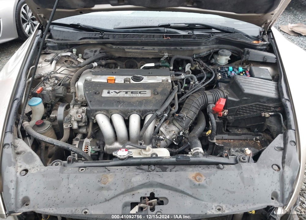 2003 HONDA ACCORD 2.4 EX VIN: JHMCM56613C087614