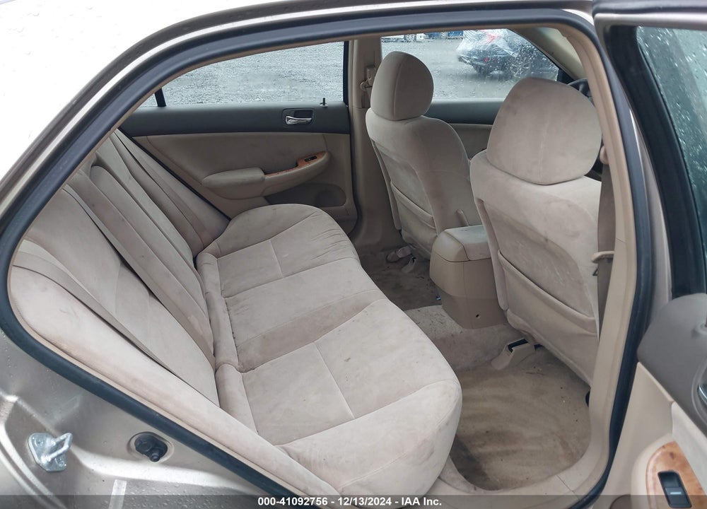 2003 HONDA ACCORD 2.4 EX VIN: JHMCM56613C087614