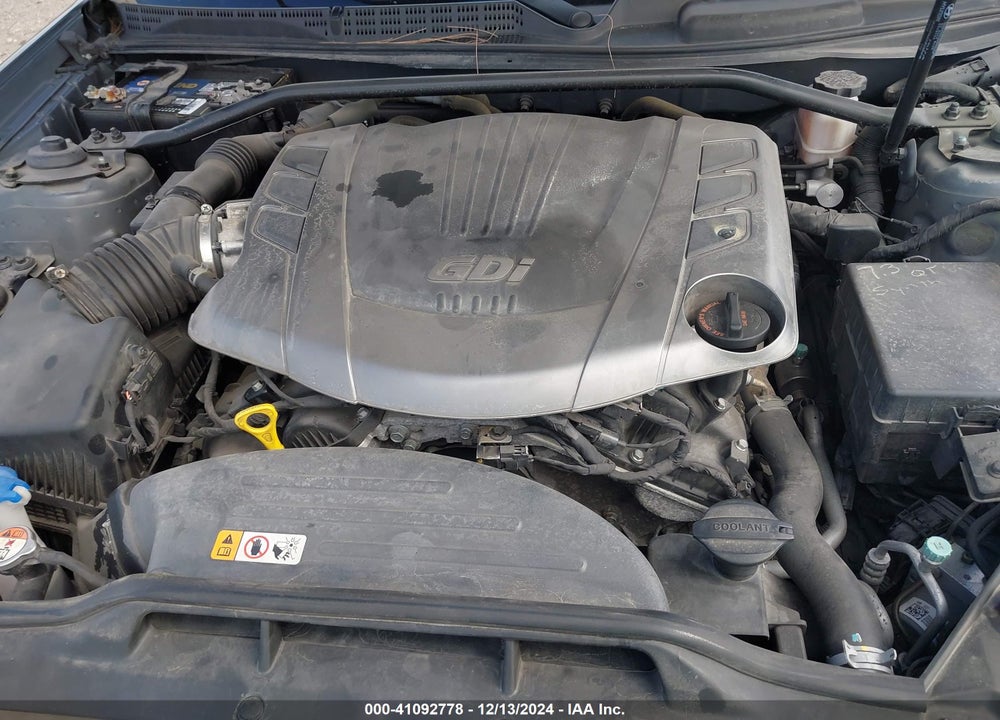2015 HYUNDAI GENESIS VIN: KMHHU6KJ3FU126978