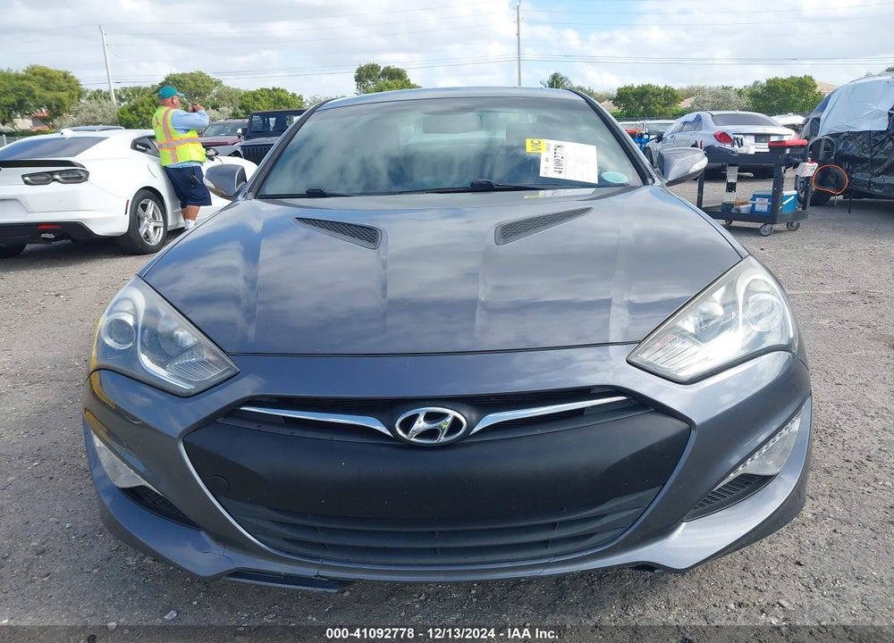 2015 HYUNDAI GENESIS VIN: KMHHU6KJ3FU126978