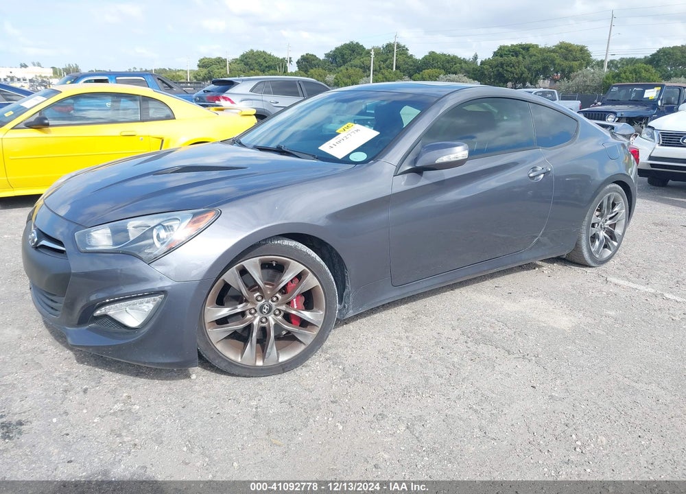 2015 HYUNDAI GENESIS VIN: KMHHU6KJ3FU126978