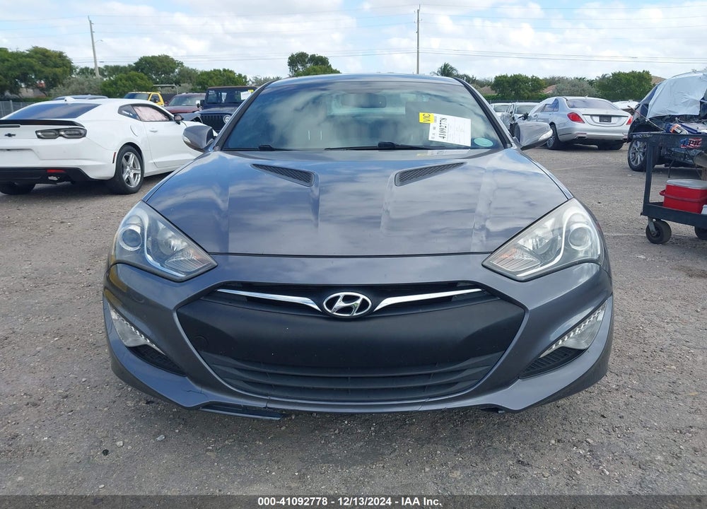 2015 HYUNDAI GENESIS VIN: KMHHU6KJ3FU126978