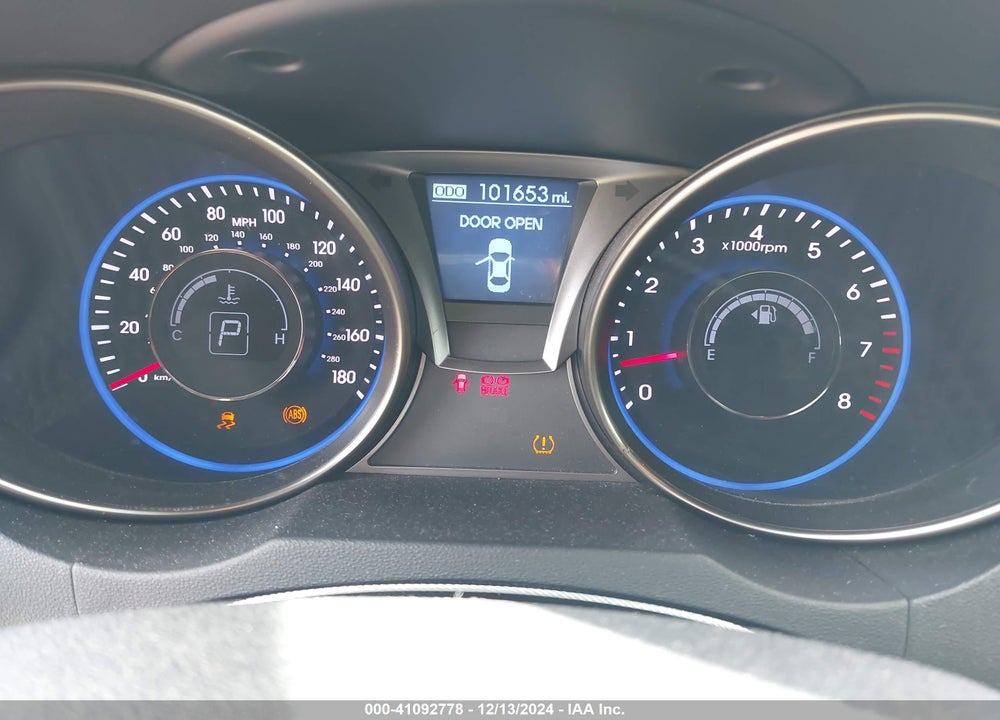 2015 HYUNDAI GENESIS VIN: KMHHU6KJ3FU126978