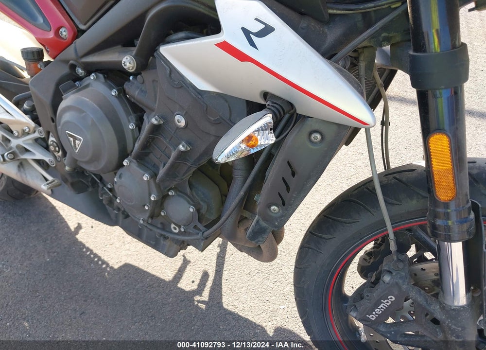 2018 TRIUMPH MOTORCYCLE STREET TRIPLE R VIN: SMTA414D3JT836575
