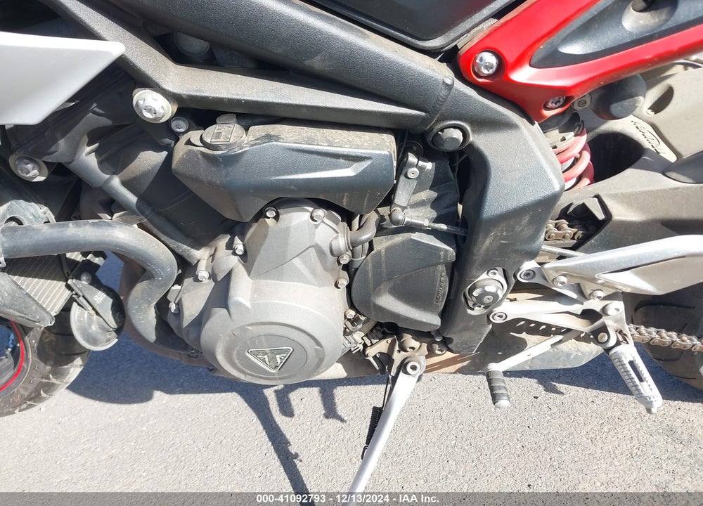 2018 TRIUMPH MOTORCYCLE STREET TRIPLE R VIN: SMTA414D3JT836575
