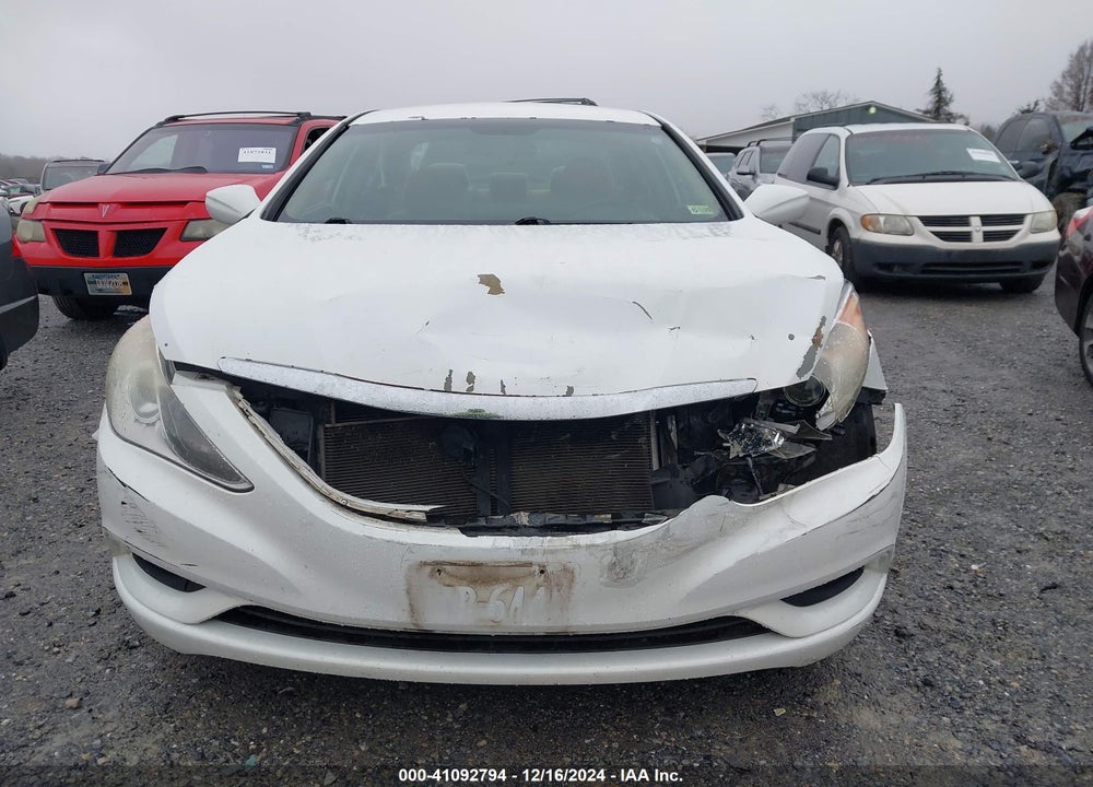 2011 HYUNDAI SONATA VIN: 5NPEB4AC8BH182665