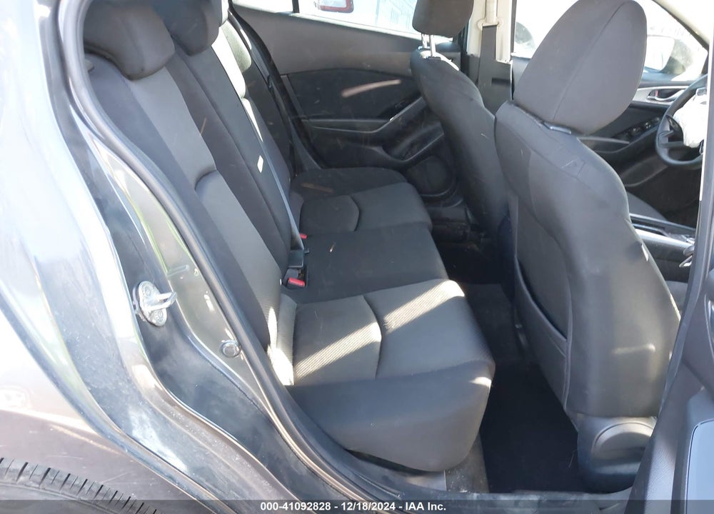 2018 MAZDA 3 SPORT VIN: 3MZBN1U73JM176317