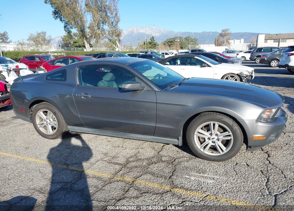 2011 FORD MUSTANG V6 VIN: 1ZVBP8AM1B5125869