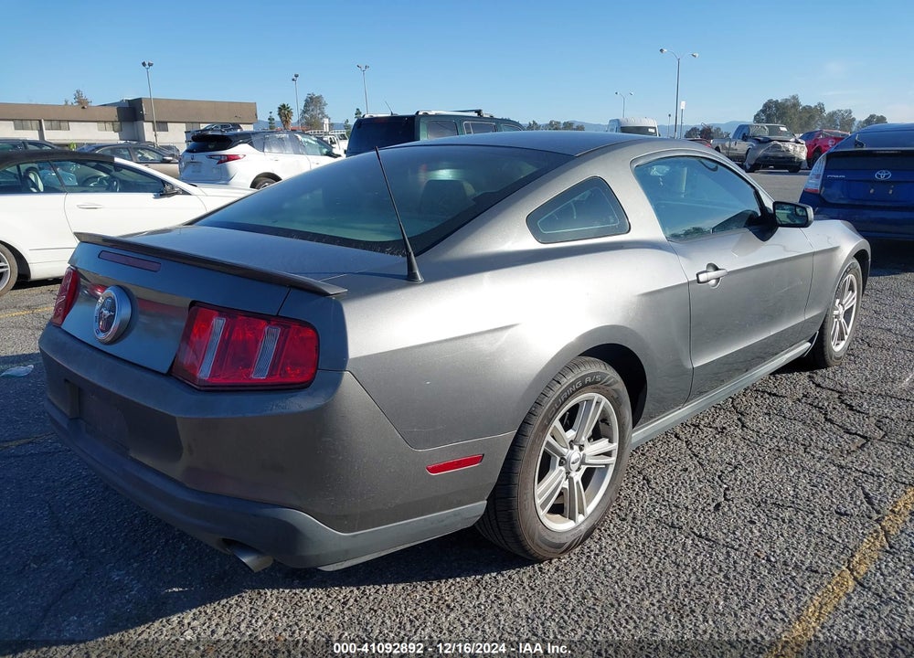 2011 FORD MUSTANG V6 VIN: 1ZVBP8AM1B5125869