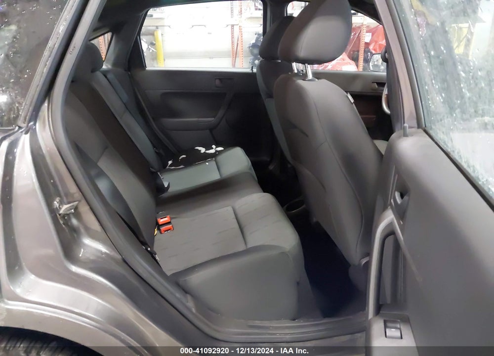 2011 FORD FOCUS VIN: 1FAHP3FN3BW164044
