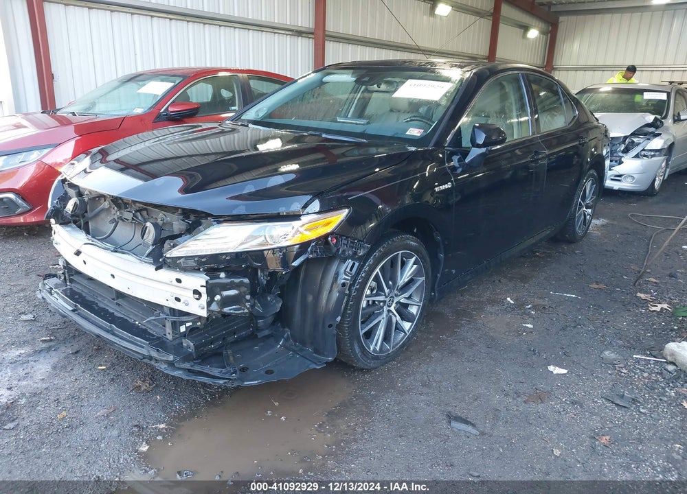2021 TOYOTA CAMRY XLE VIN: 4T1F31AK3MU567319