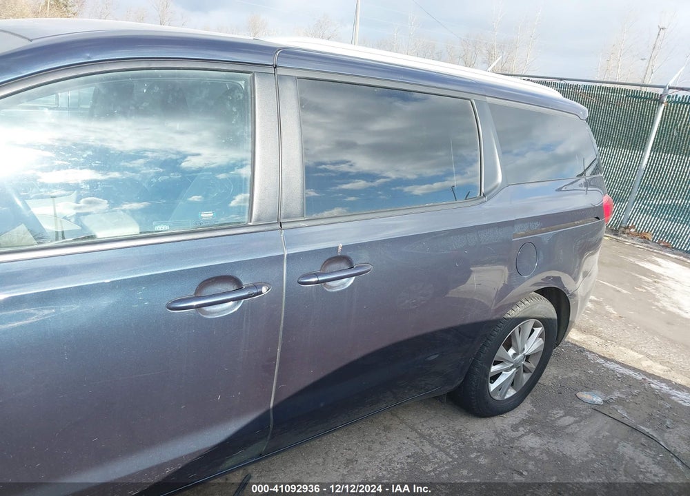 2017 KIA SEDONA LX VIN: KNDMB5C16H6290783