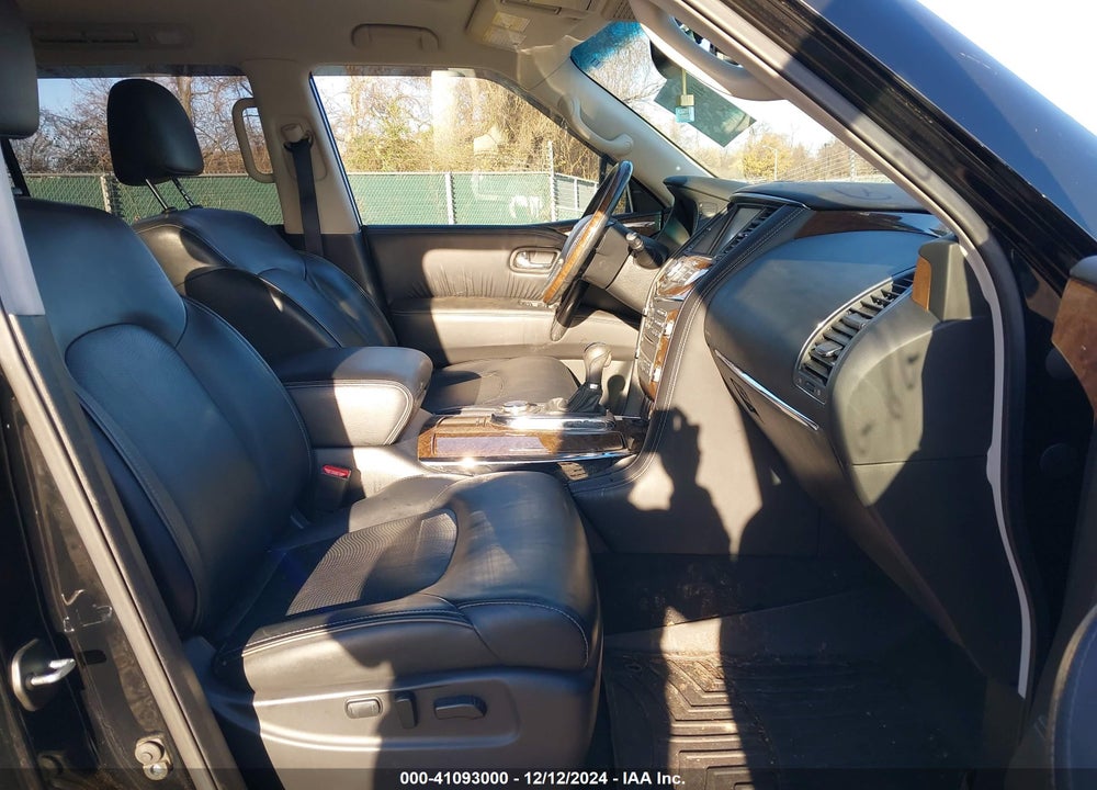 2017 INFINITI QX80 VIN: JN8AZ2NE1H9160569