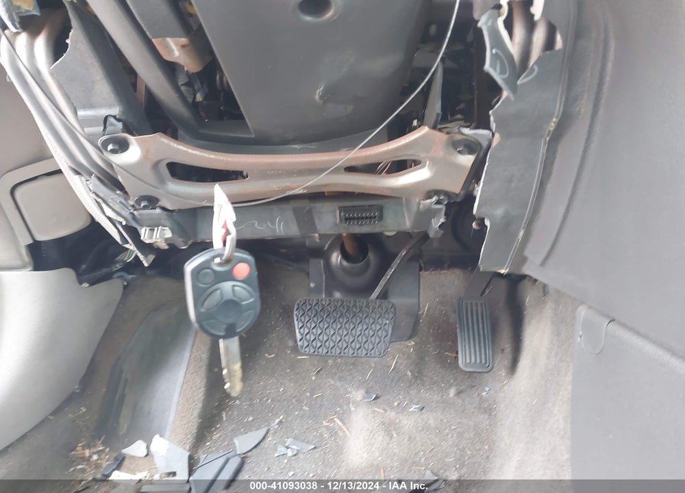 2011 FORD FUSION SE VIN: 3FAHP0HA1BR232630