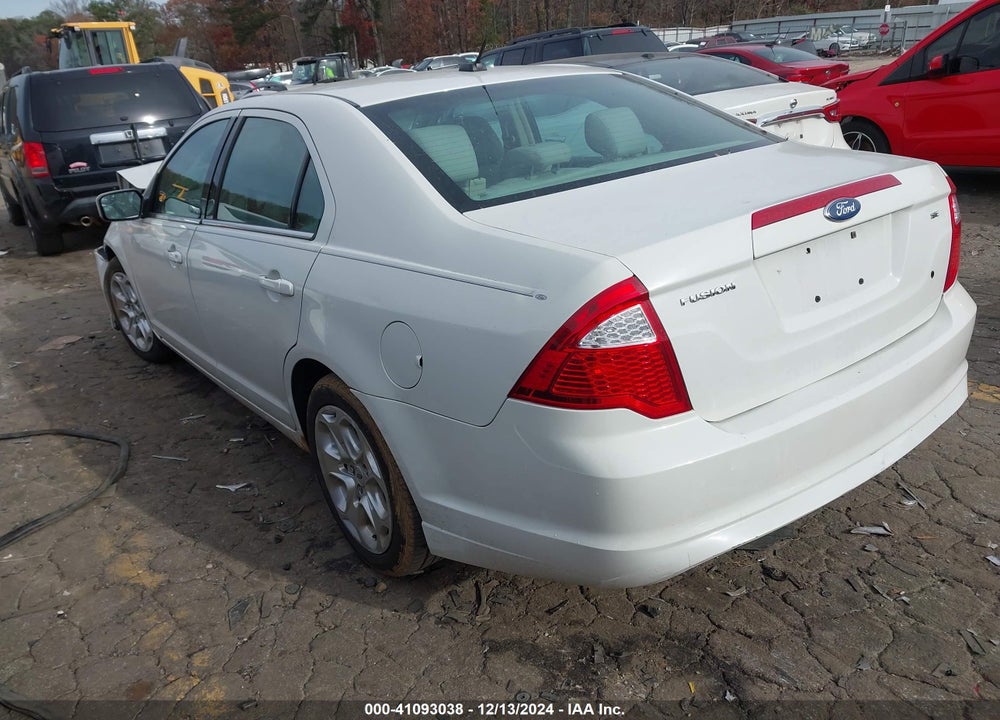 2011 FORD FUSION SE VIN: 3FAHP0HA1BR232630