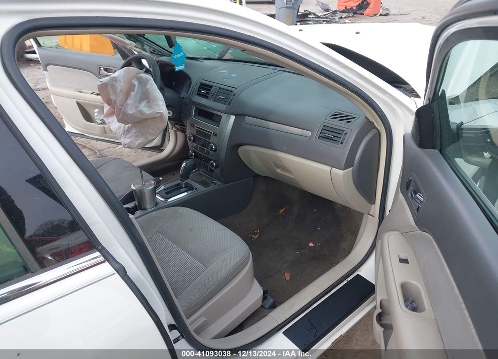 2011 FORD FUSION SE VIN: 3FAHP0HA1BR232630