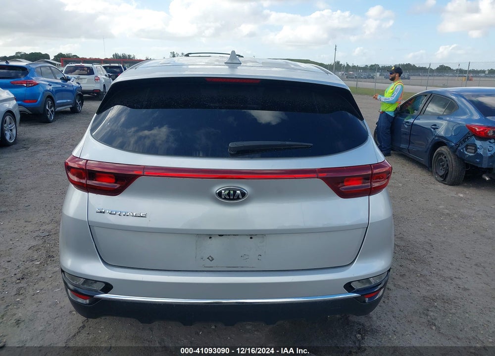 2020 KIA SPORTAGE LX VIN: KNDPMCAC8L7764879