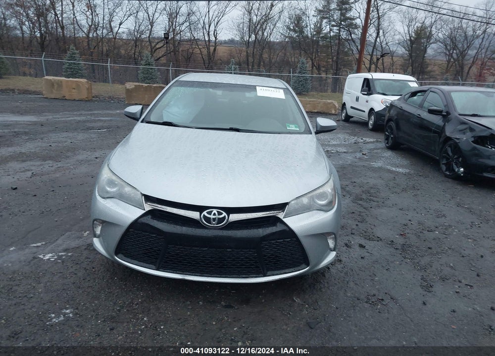 2016 TOYOTA CAMRY SE VIN: 4T1BF1FK5GU229035