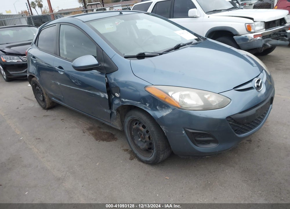 2014 MAZDA 2 SPORT VIN: JM1DE1KZ6E0172433