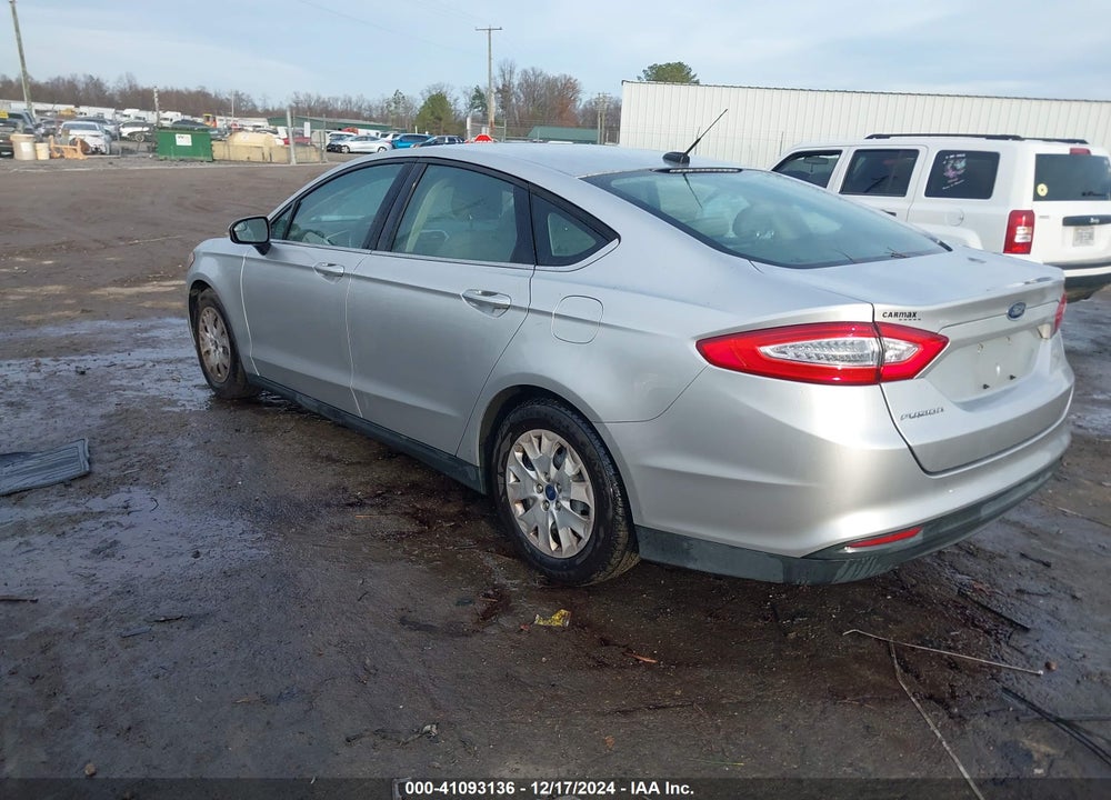 2013 FORD FUSION S VIN: 3FA6P0G77DR295568