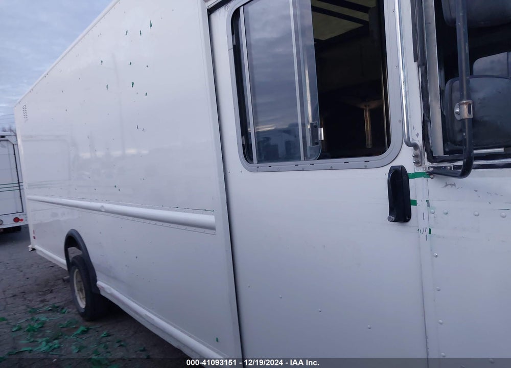 2013 FORD E-450 STRIPPED VIN: 1FC4E4KL1DDA56822