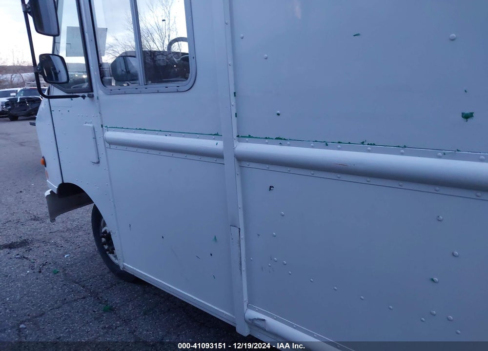 2013 FORD E-450 STRIPPED VIN: 1FC4E4KL1DDA56822