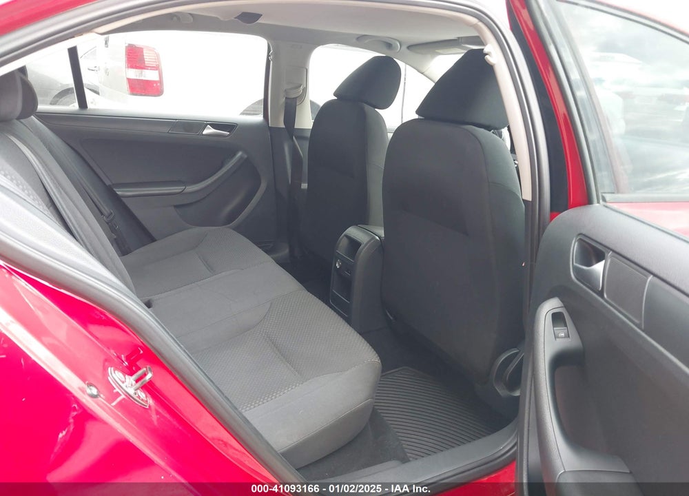 2014 VOLKSWAGEN JETTA VIN: 3VW2K7AJ8EM250526