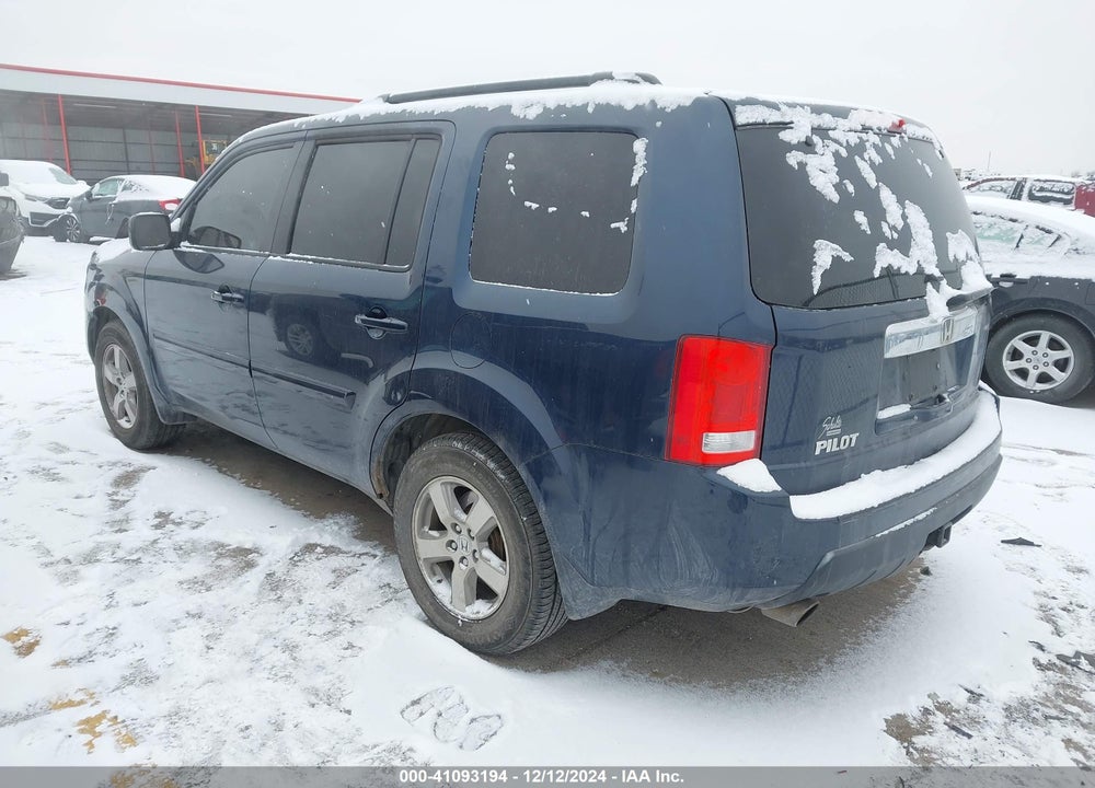 2010 HONDA PILOT EX-L VIN: 5FNYF4H65AB012732