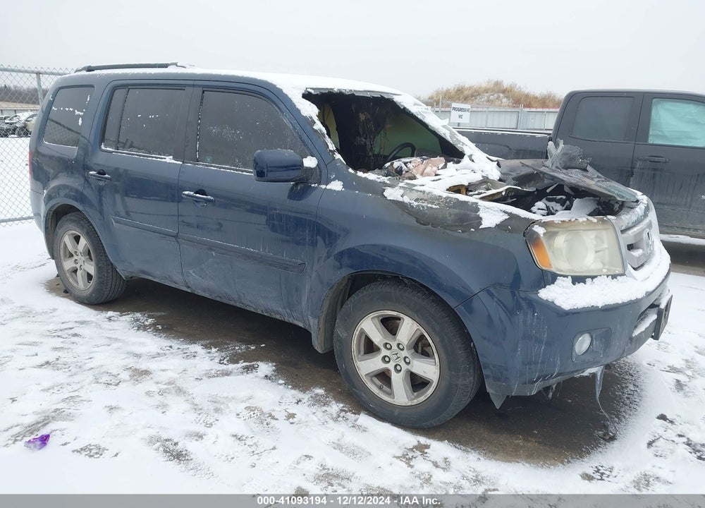2010 HONDA PILOT EX-L VIN: 5FNYF4H65AB012732