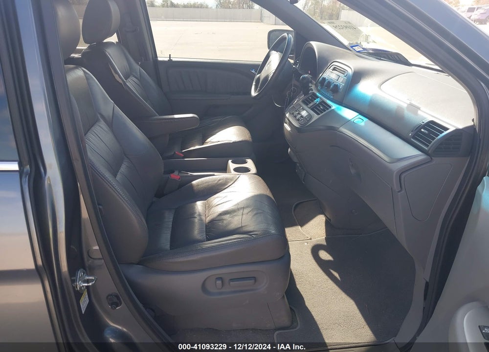 2010 HONDA ODYSSEY EX-L VIN: 5FNRL3H65AB011667