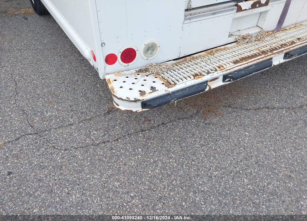 2016 FORD E-450 STRIPPED VIN: 1FC3E4KL1GDC06136