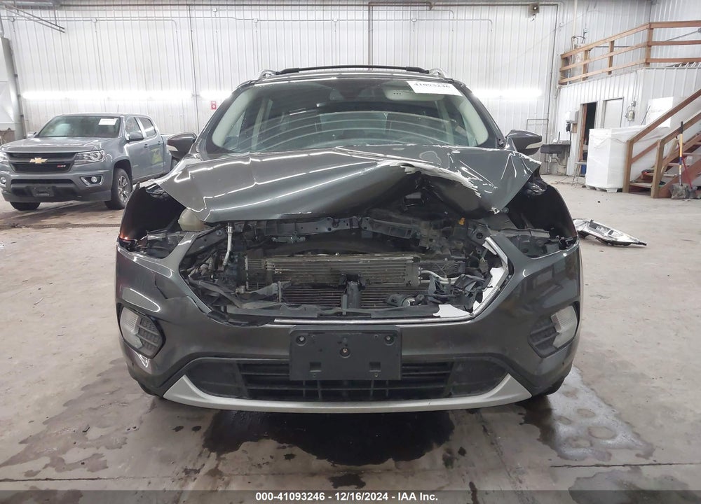 2018 FORD ESCAPE TITANIUM VIN: 1FMCU9J90JUB17568