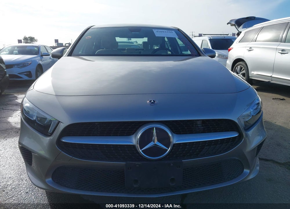 2019 MERCEDES-BENZ A 220 VIN: WDD3G4EB9KW020098