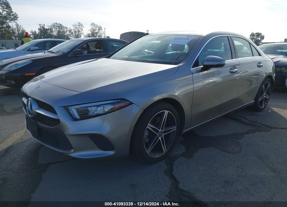 2019 MERCEDES-BENZ A 220 VIN: WDD3G4EB9KW020098