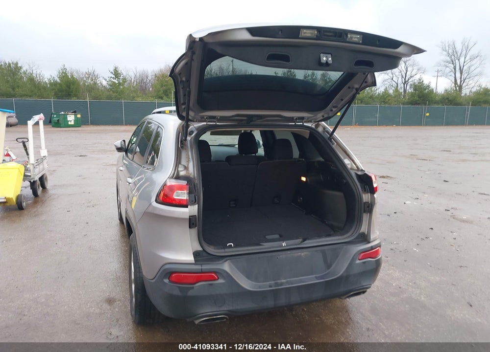 2015 JEEP CHEROKEE LATITUDE VIN: 1C4PJMCS1FW650106