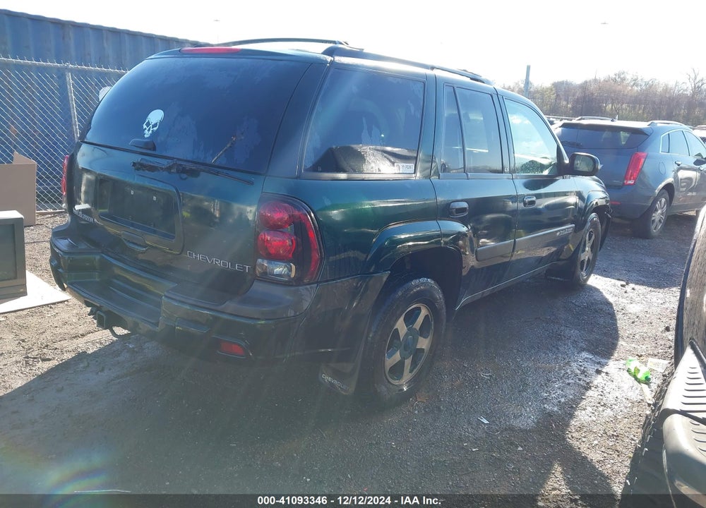 2004 CHEVROLET TRAILBLAZER LS VIN: 1GNDT13SX42179015