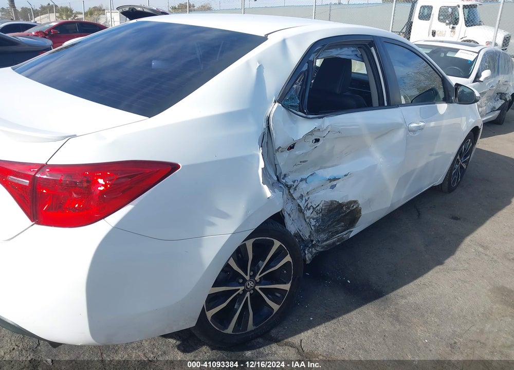 2017 TOYOTA COROLLA SE VIN: 5YFBURHE9HP577337