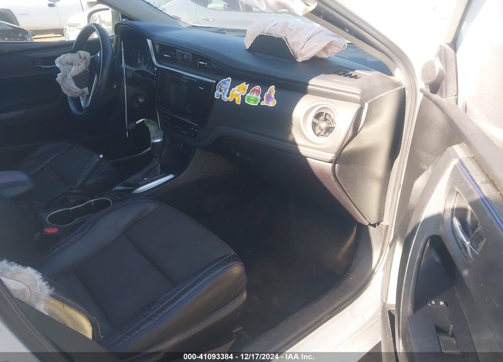 2017 TOYOTA COROLLA SE VIN: 5YFBURHE9HP577337