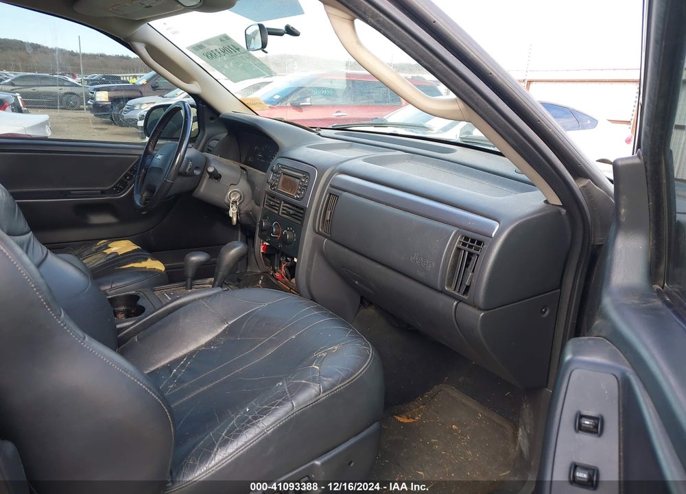 2004 JEEP GRAND CHEROKEE LAREDO VIN: 1J4GW48N04C428184