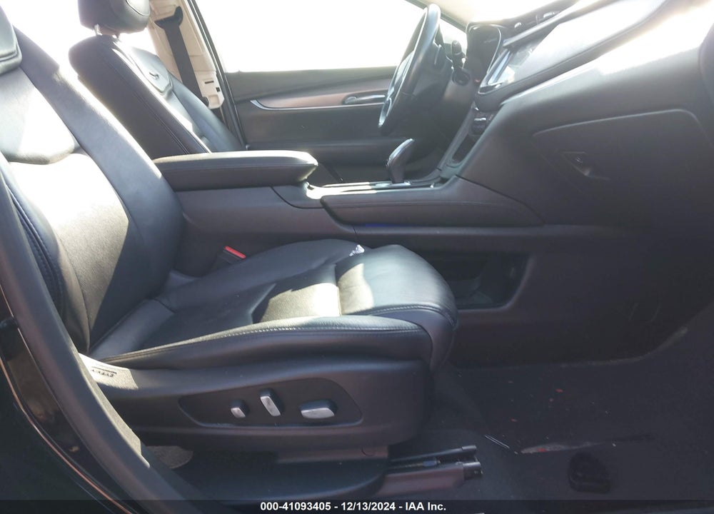 2018 CADILLAC XT5 LUXURY VIN: 1GYKNCRS8JZ207257