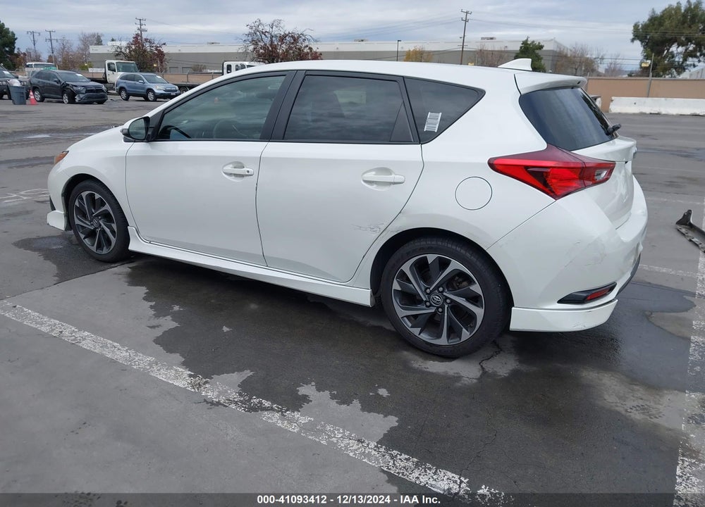 2017 TOYOTA COROLLA IM VIN: JTNKARJEXHJ543975