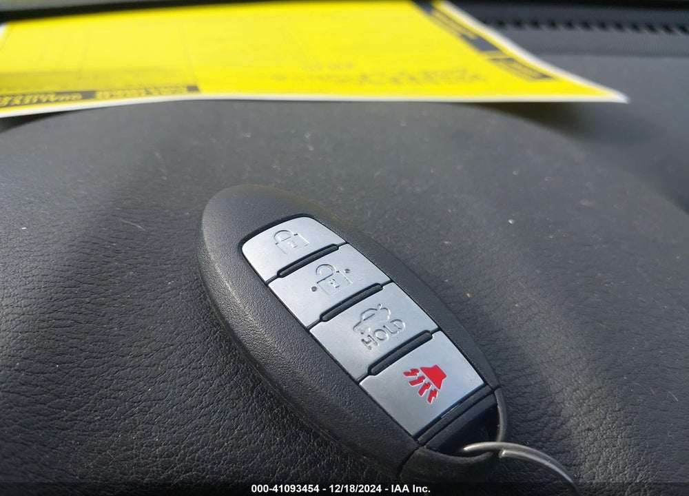 2015 INFINITI Q50 VIN: JN1BV7APXFM337116
